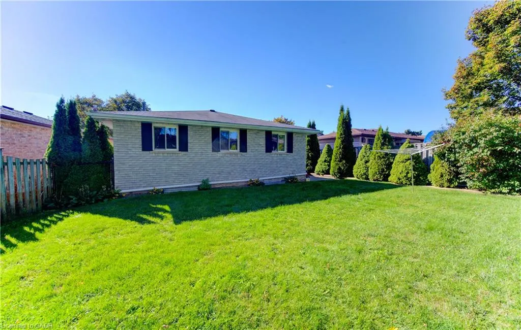 143 Clearwater Crescent