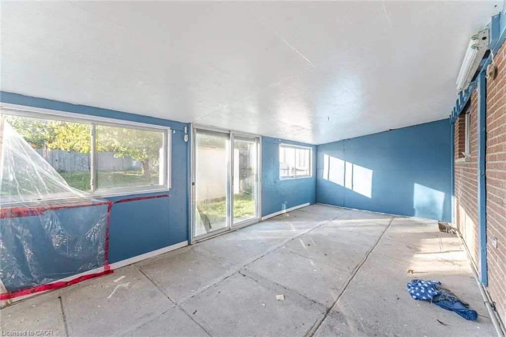 3783 Keenan Crescent