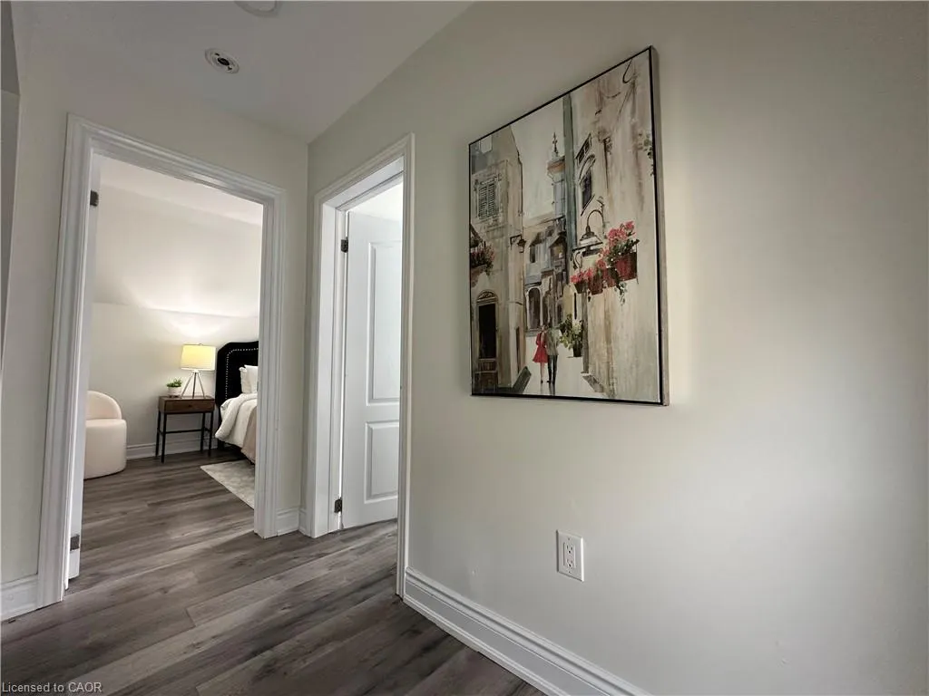 315 Simcoe Street