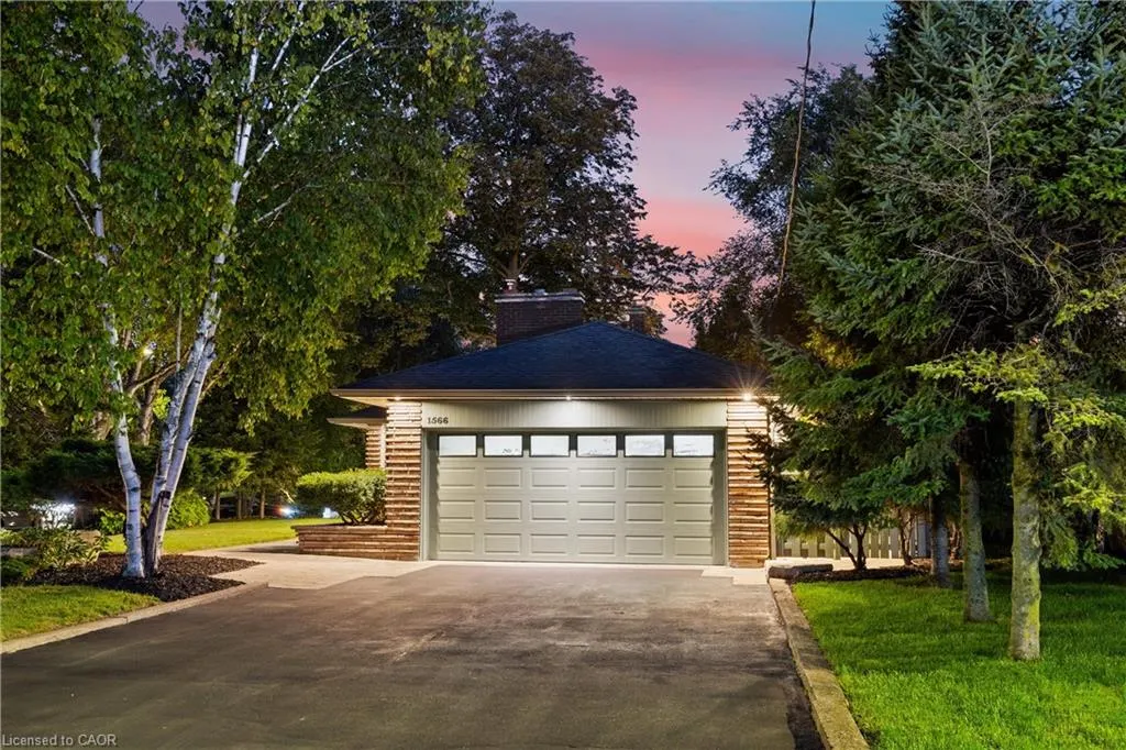 1566 Ewald Road