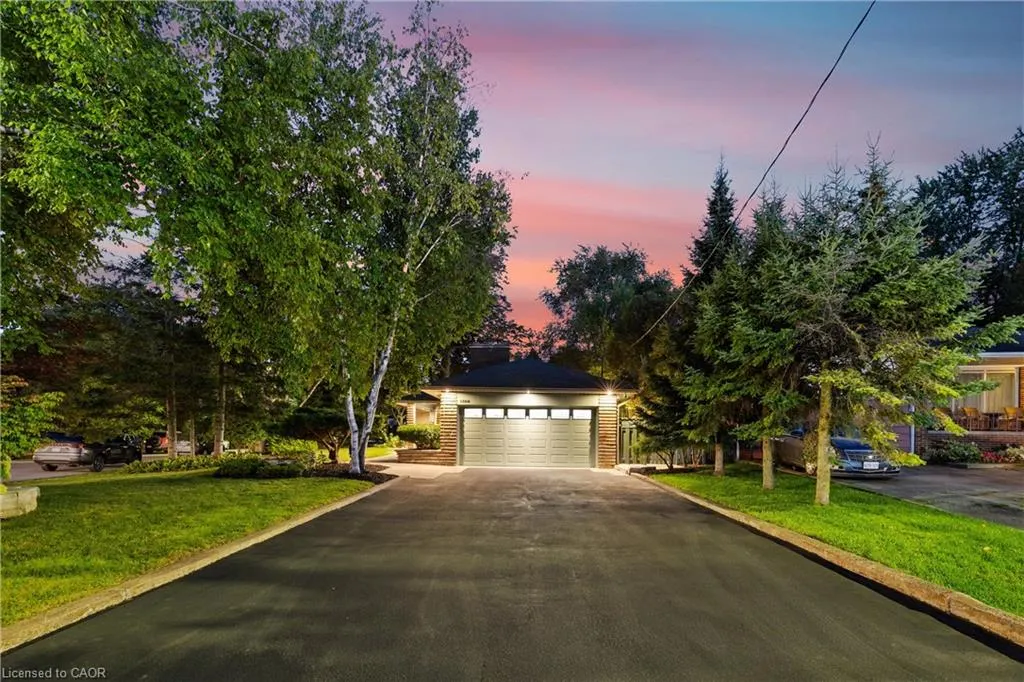 1566 Ewald Road