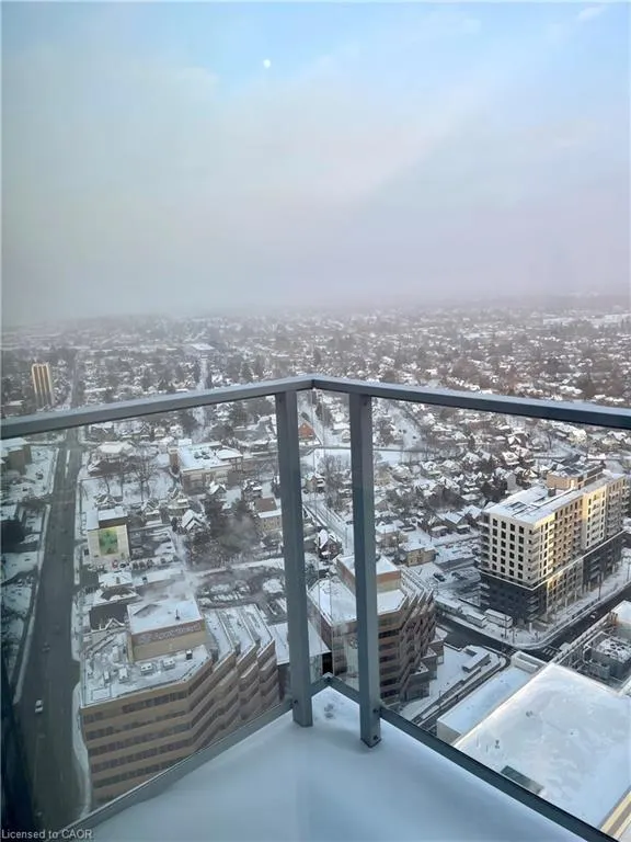 60 Frederick St Street, #3902