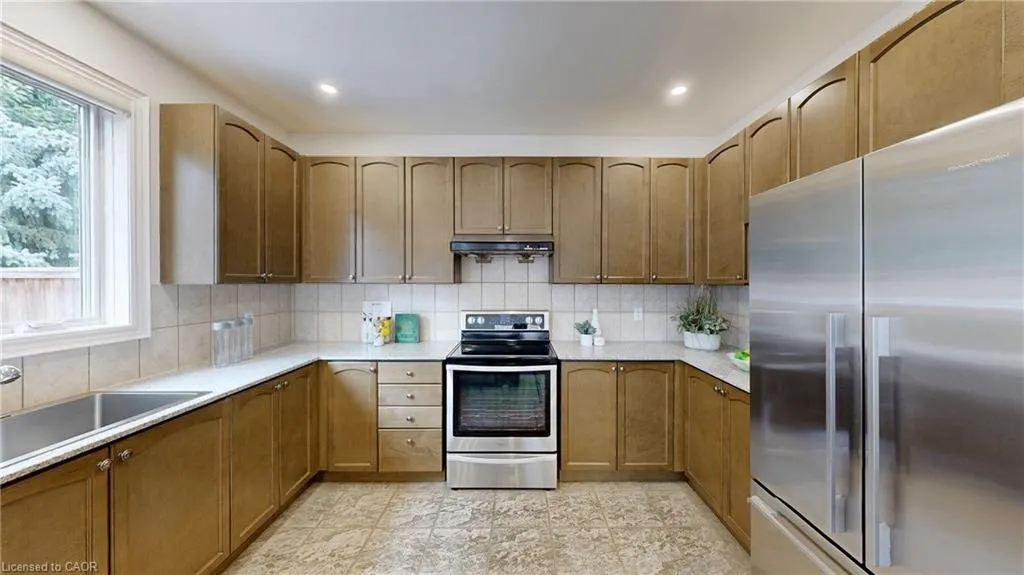 2238 Lyndhurst Drive