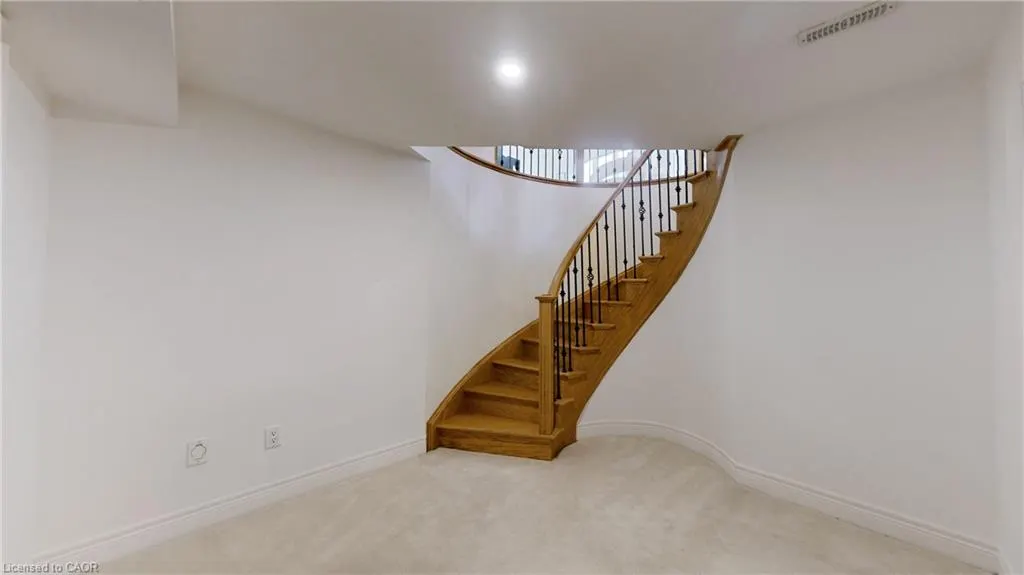 2238 Lyndhurst Drive