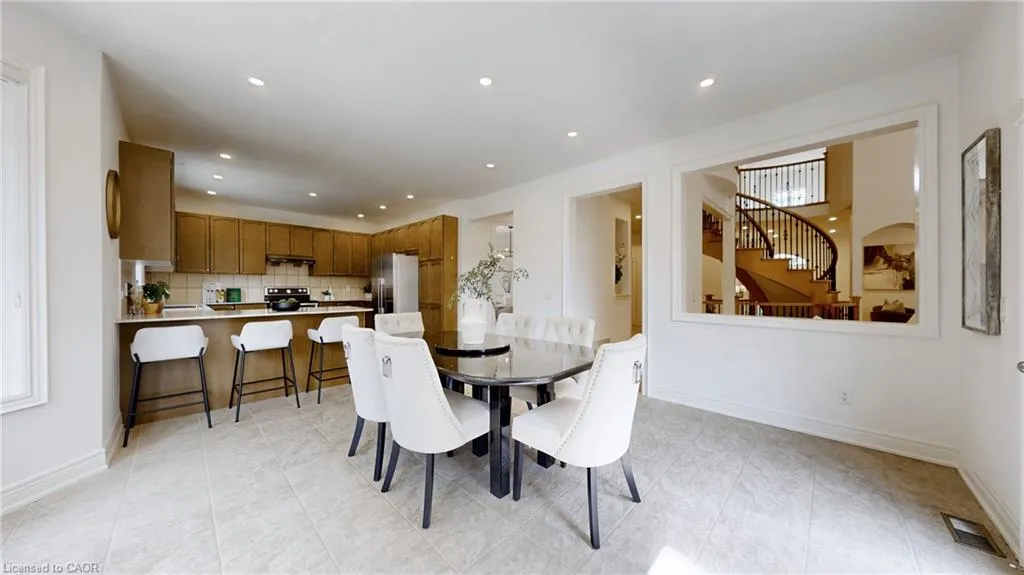 2238 Lyndhurst Drive