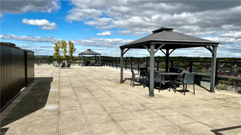 5327 Upper Middle Road, #212
