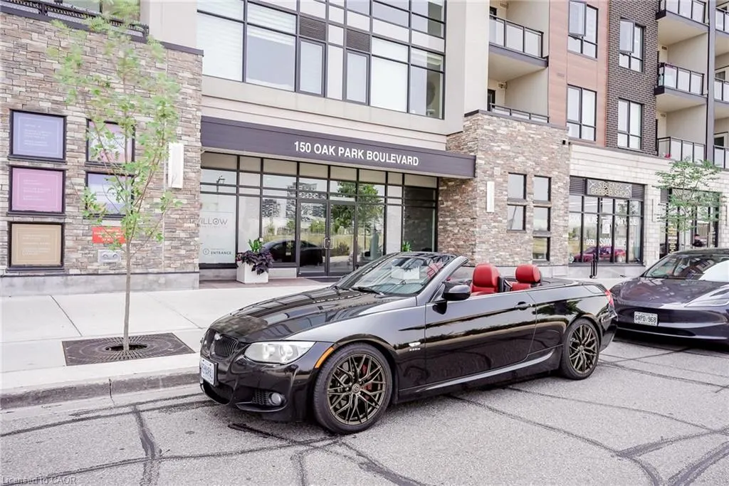 150 Oak Park Boulevard, #513