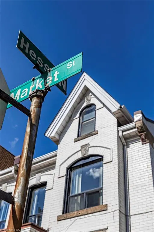 166 Market Street