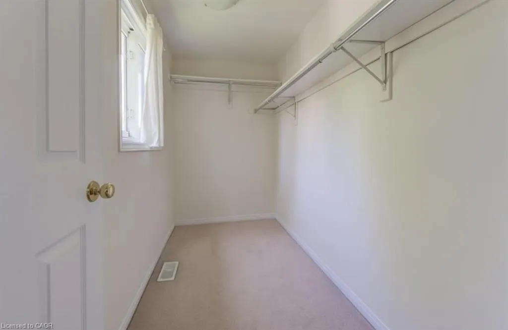 633 Violet Street