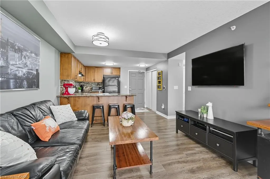 67 Kingsbury Square Square SW, #411