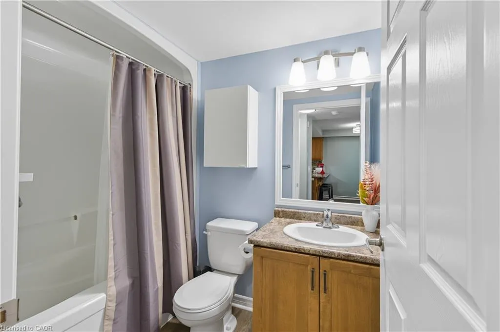 67 Kingsbury Square Square SW, #411