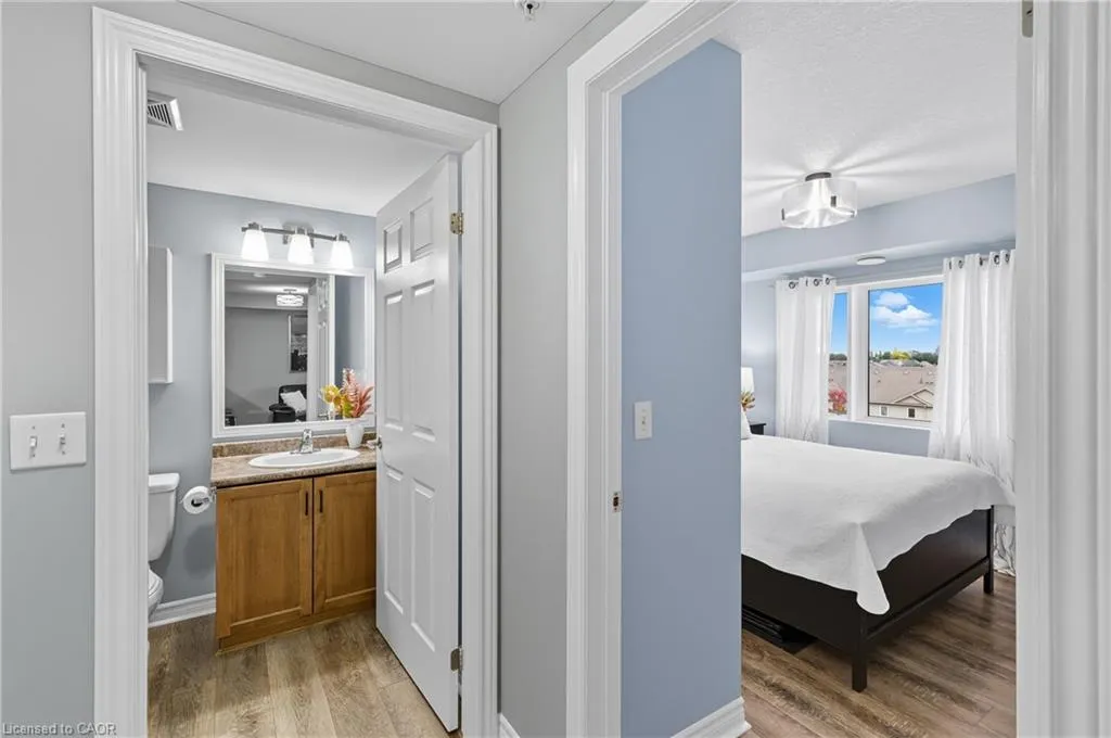 67 Kingsbury Square Square SW, #411