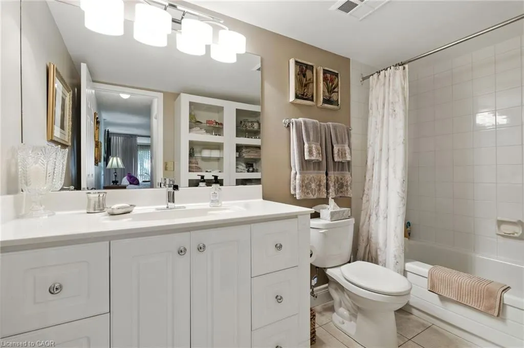 1201 North Shore Boulevard E, #208