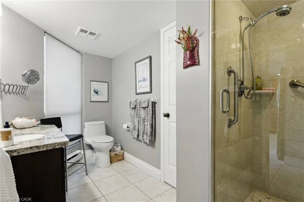 1201 North Shore Boulevard E, #208