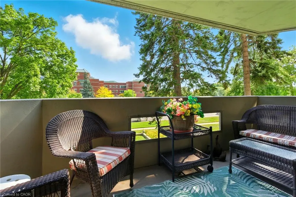 1201 North Shore Boulevard E, #208