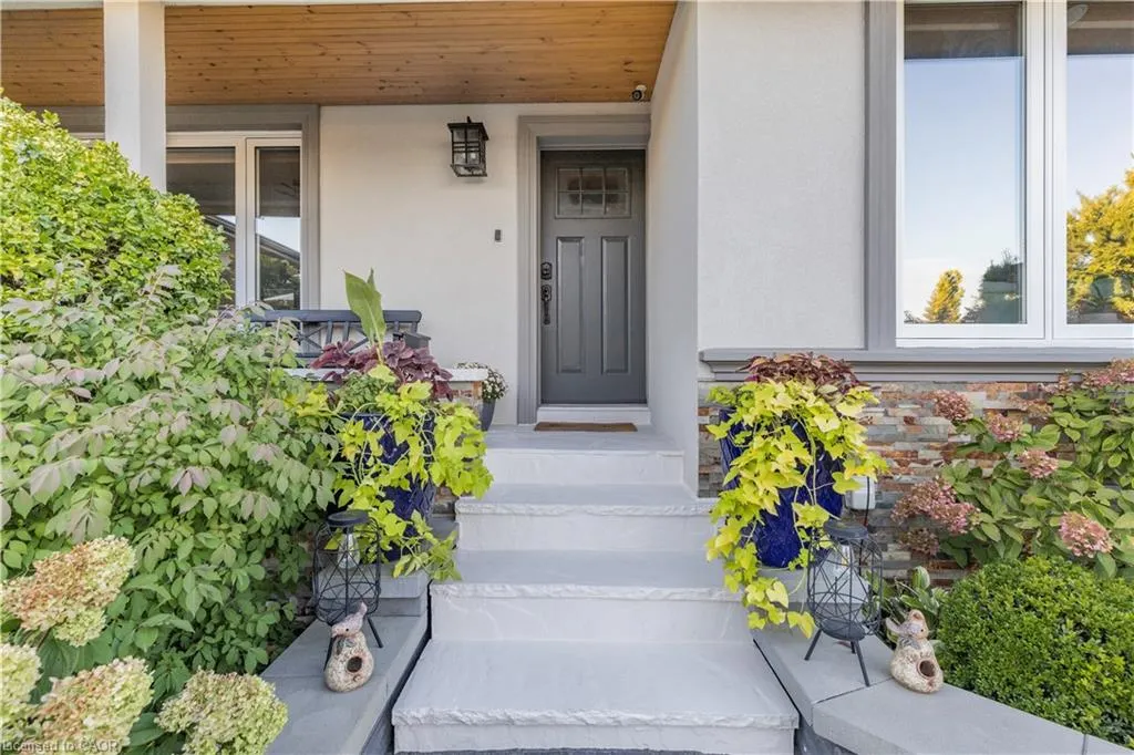 2517 Constable Road
