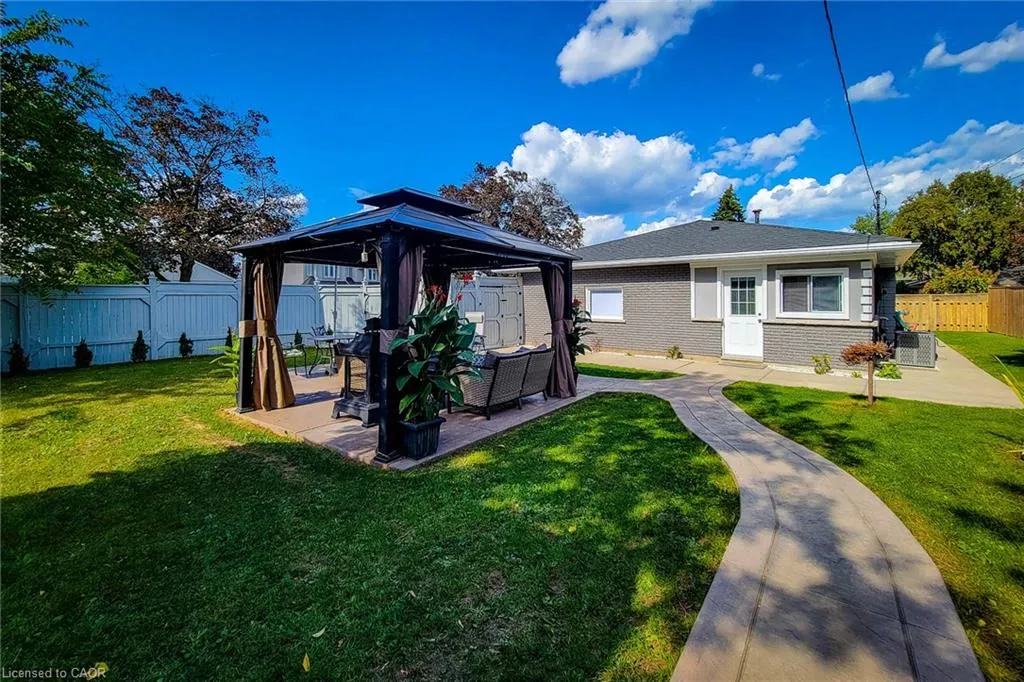 82 Stoney Brook Drive