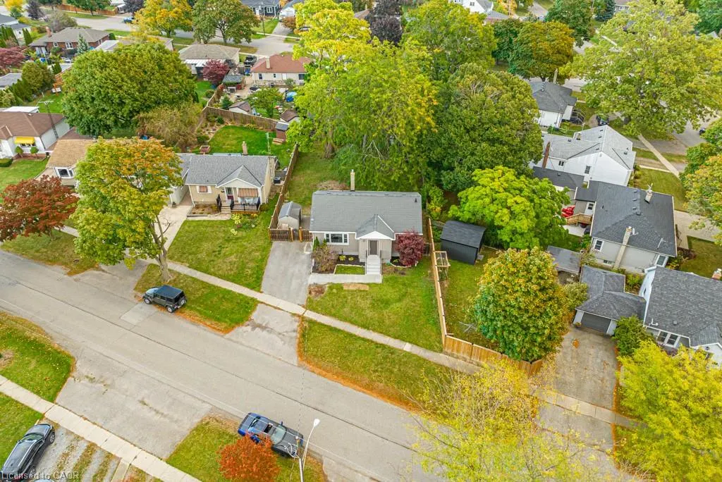 14 Woodbine Avenue, #A