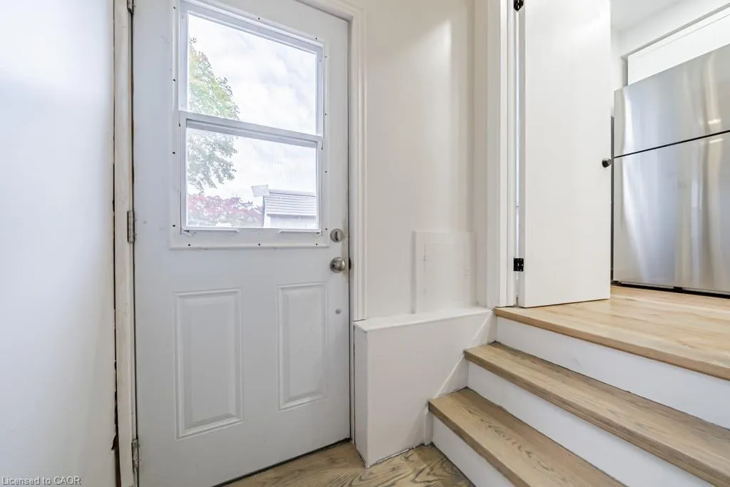 14 Woodbine Avenue, #A
