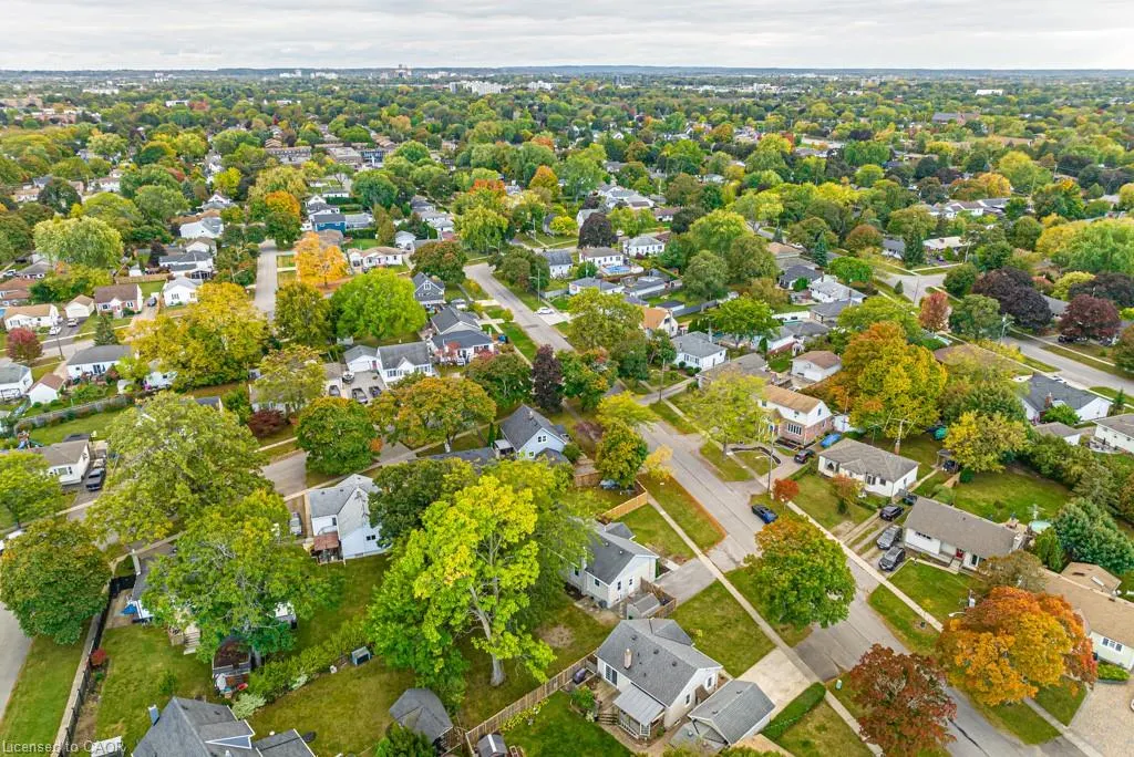 14 Woodbine Avenue, #A