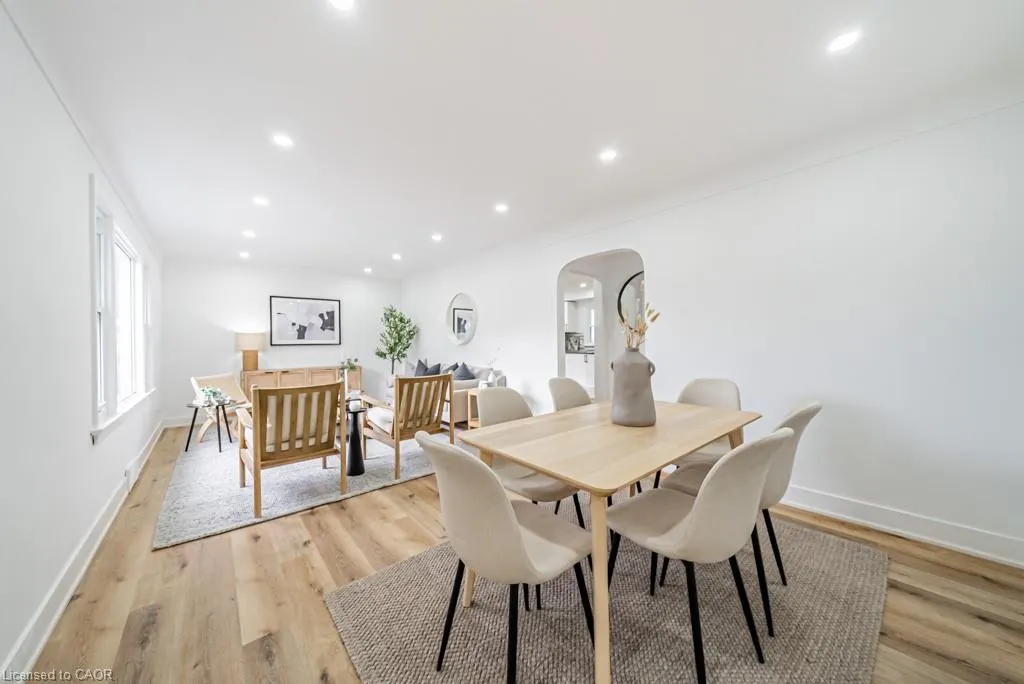 14 Woodbine Avenue, #A