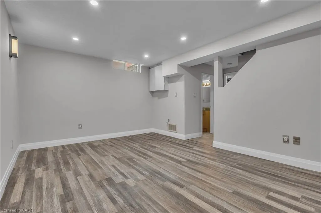 43 Connelly Drive