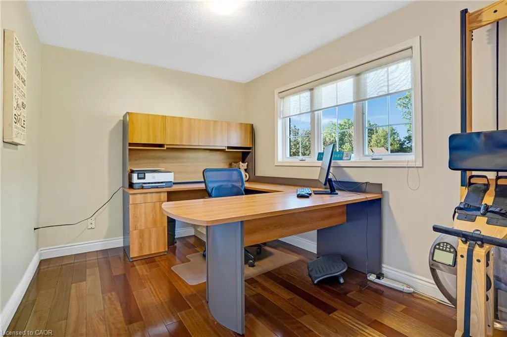 16 Canning Crescent