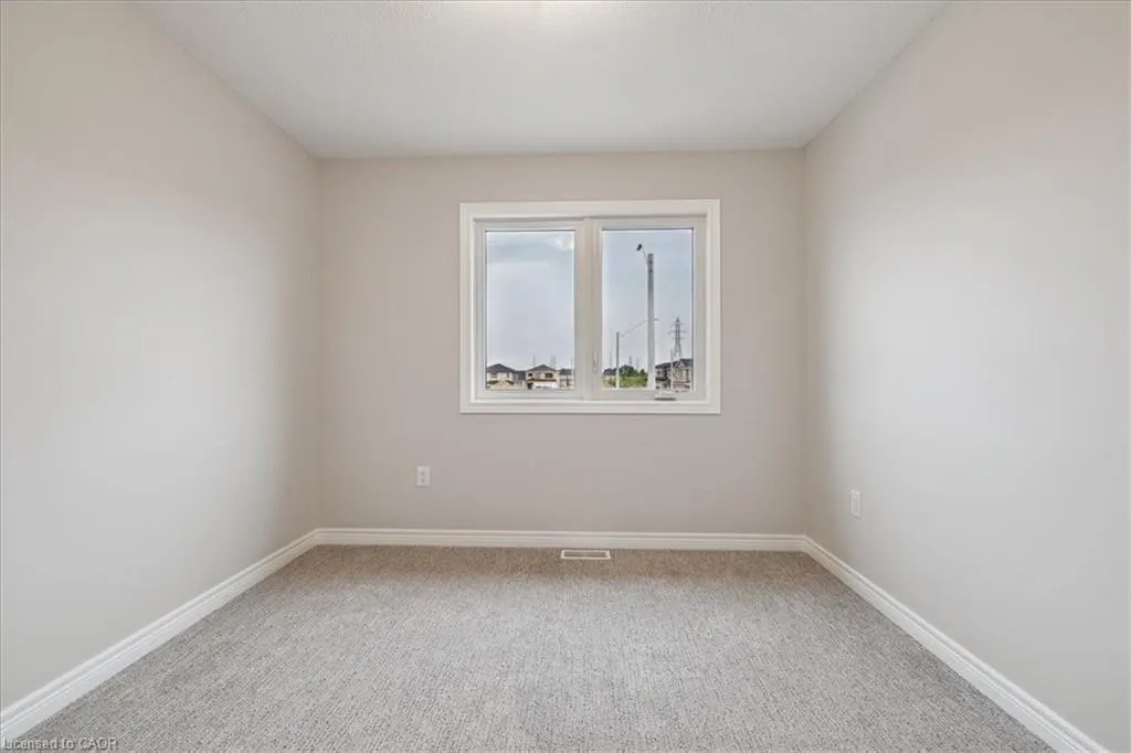85 Elvira Way