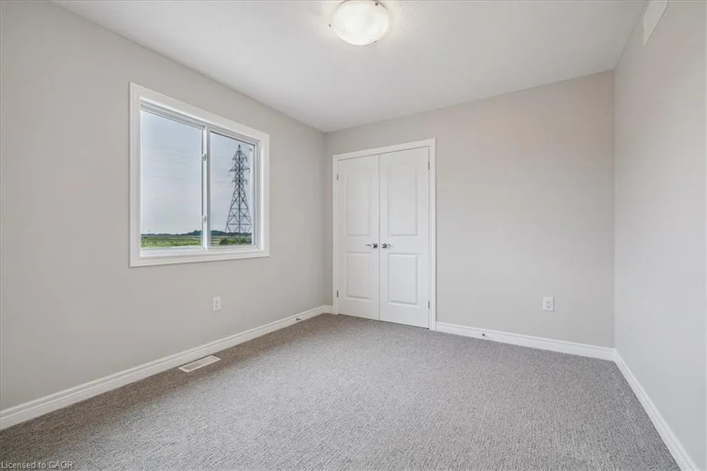 85 Elvira Way