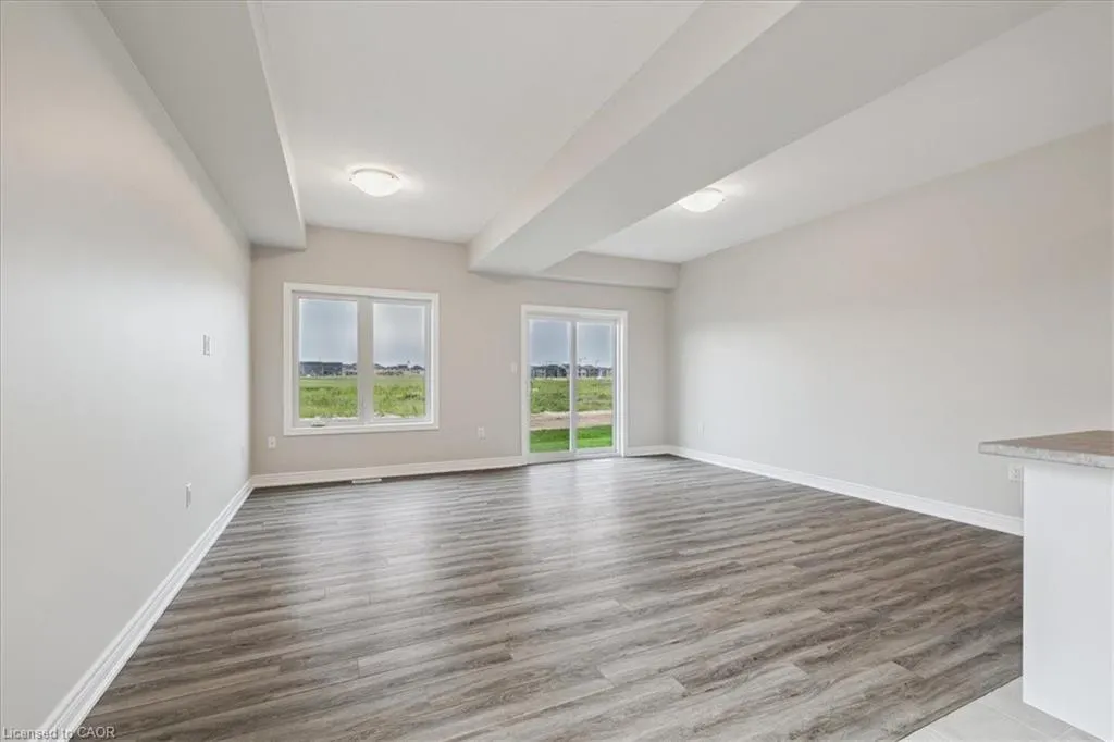 85 Elvira Way