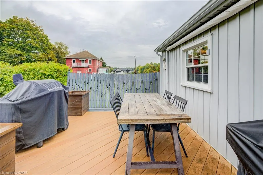 1505 Norfolk County Road 19 W