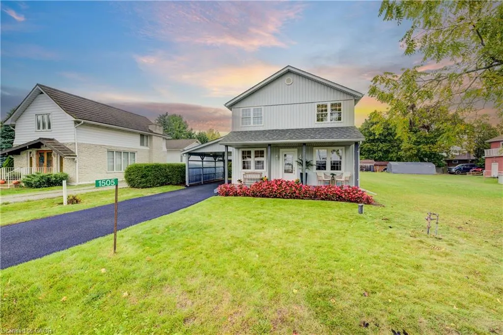 1505 Norfolk County Road 19 W
