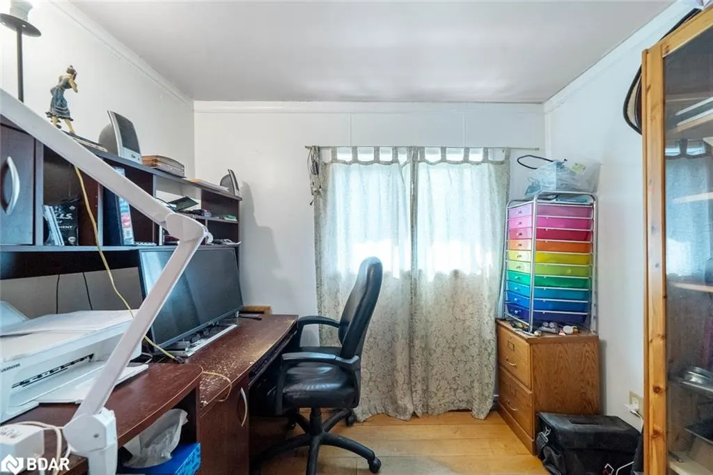 1291 Muskoka Rd 118 W