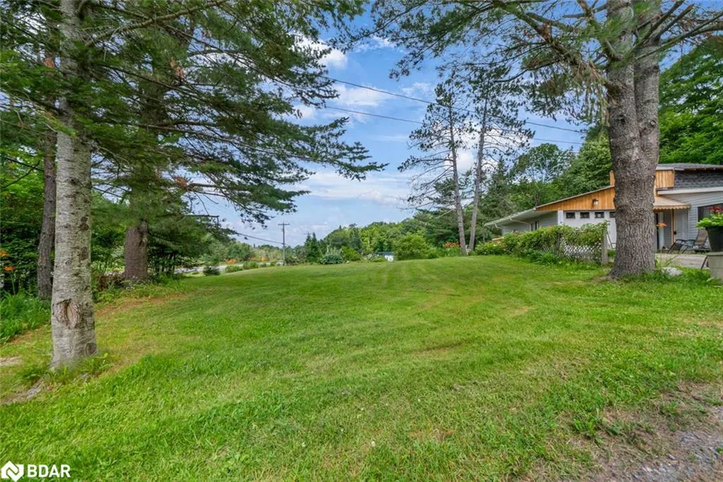 1291 Muskoka Rd 118 W