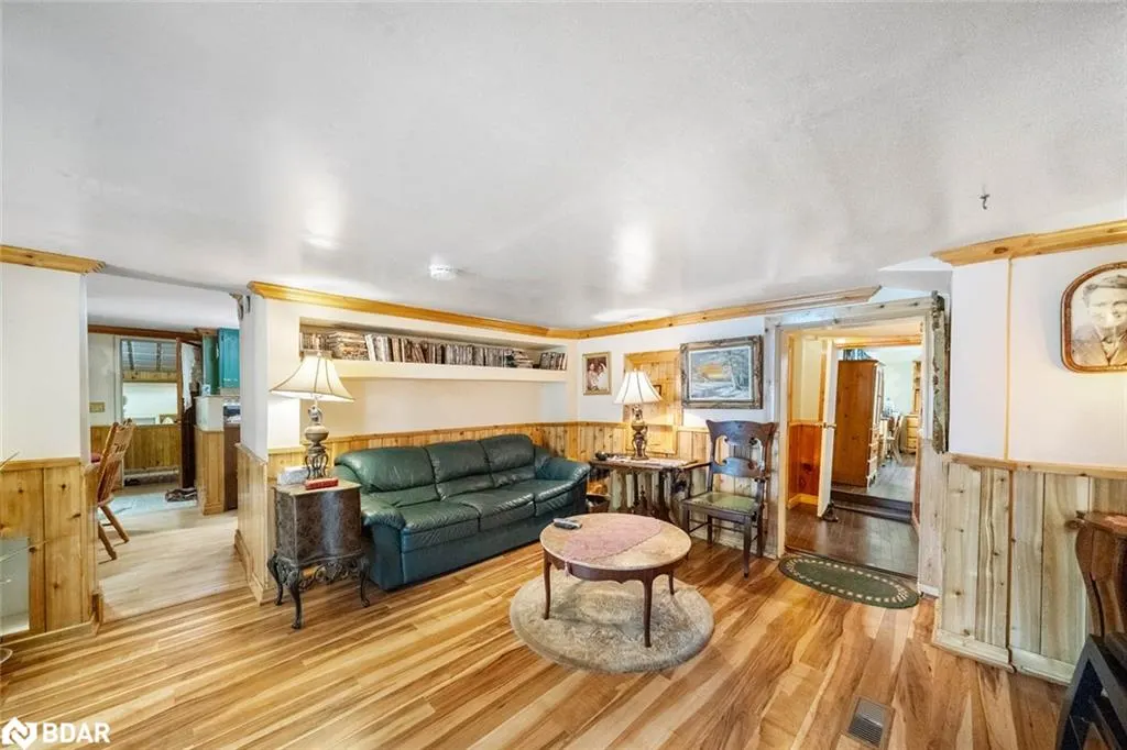 1291 Muskoka Rd 118 W