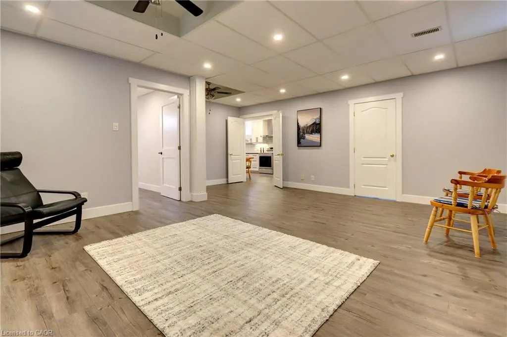 24 Huffmann Drive