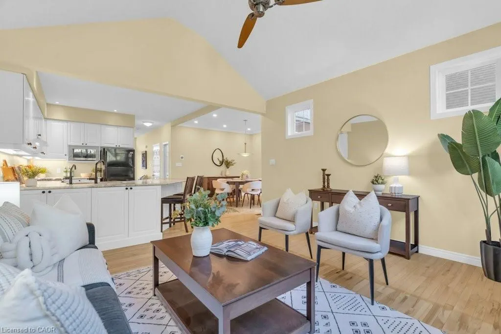 589 Winterburg Walk