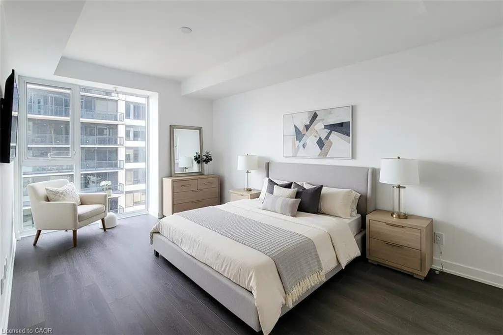 370 Martha Street, #2205