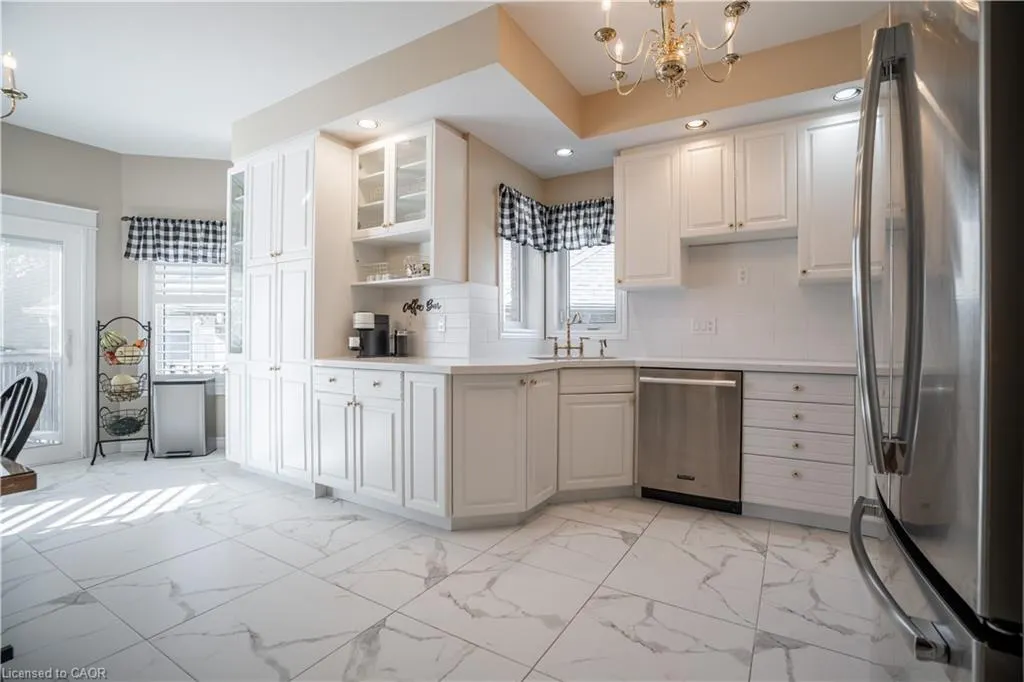 441 Crerar Drive
