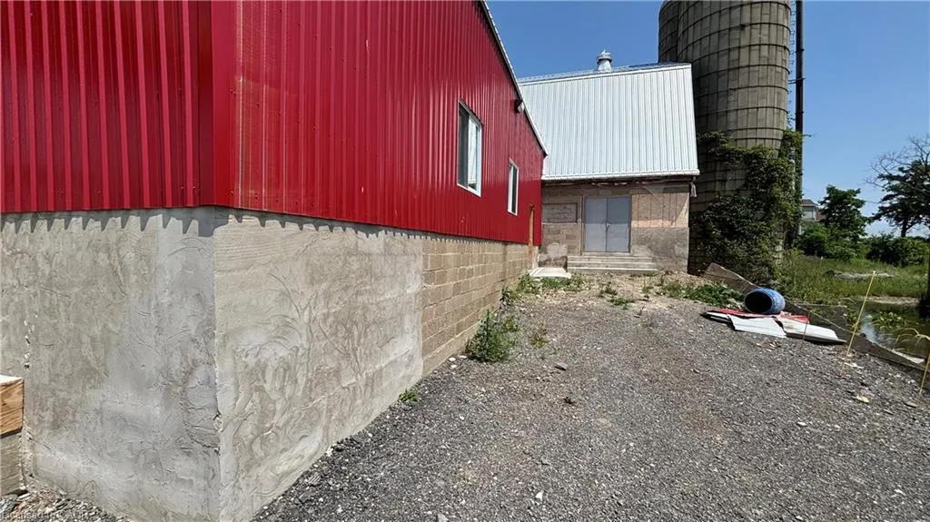 414 Mud Street E, #Rear Garage