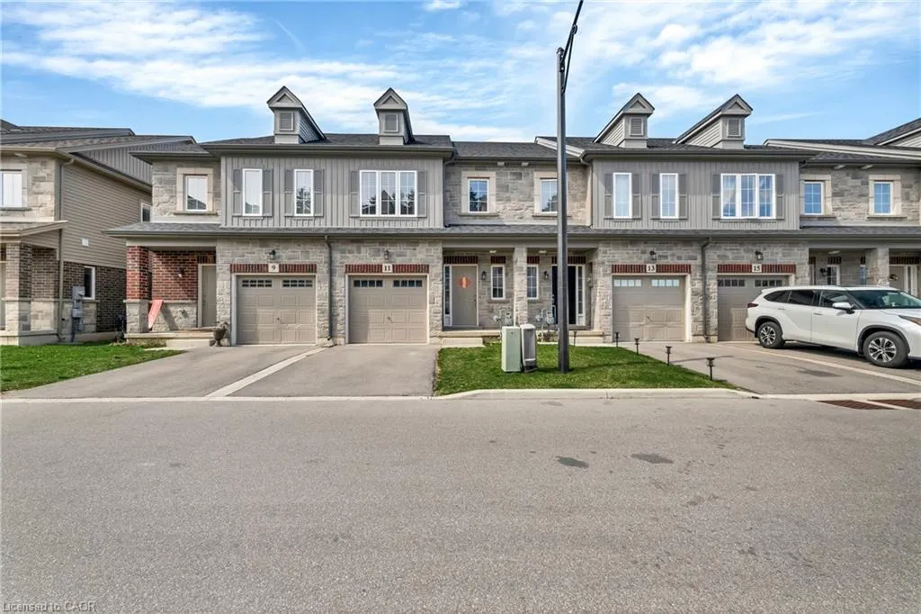 11 Garlent Avenue