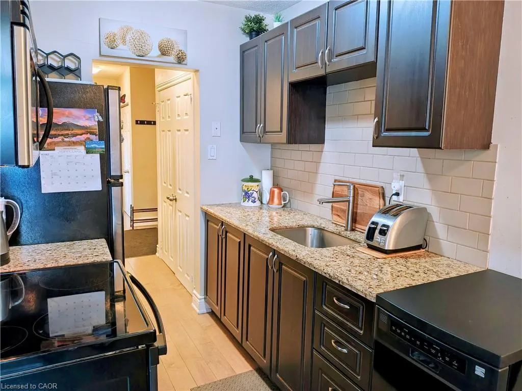 81 Charlton Avenue E, #103