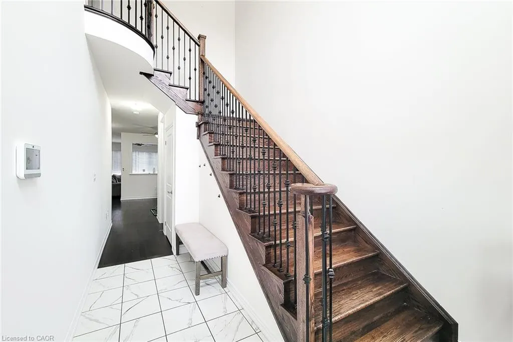 73 Lillian Way
