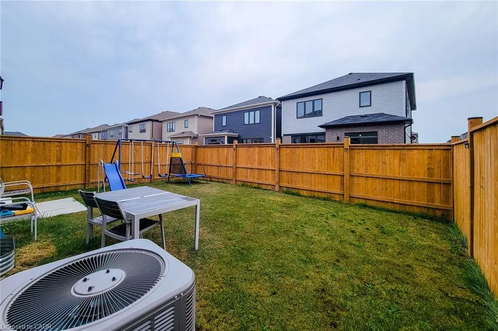 73 Lillian Way