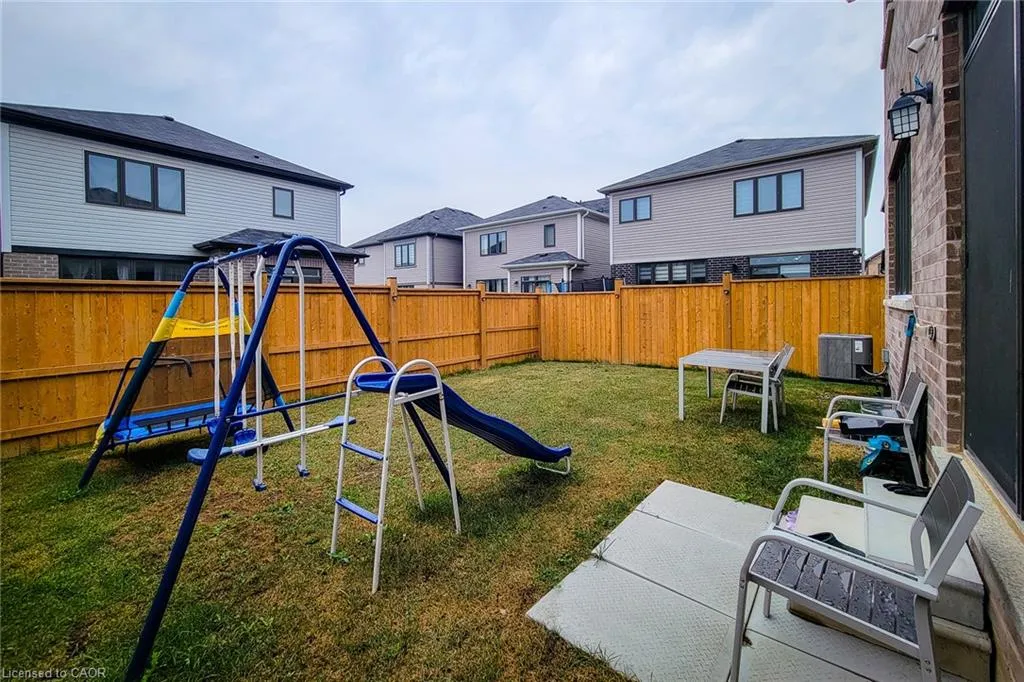73 Lillian Way