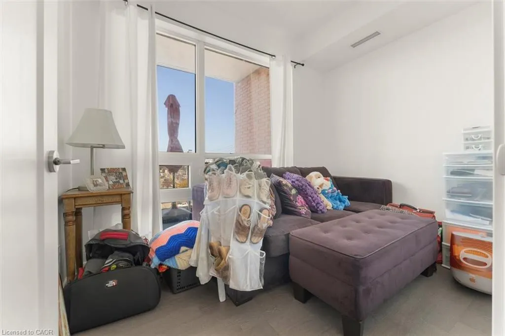 8888 Yonge Street, #523