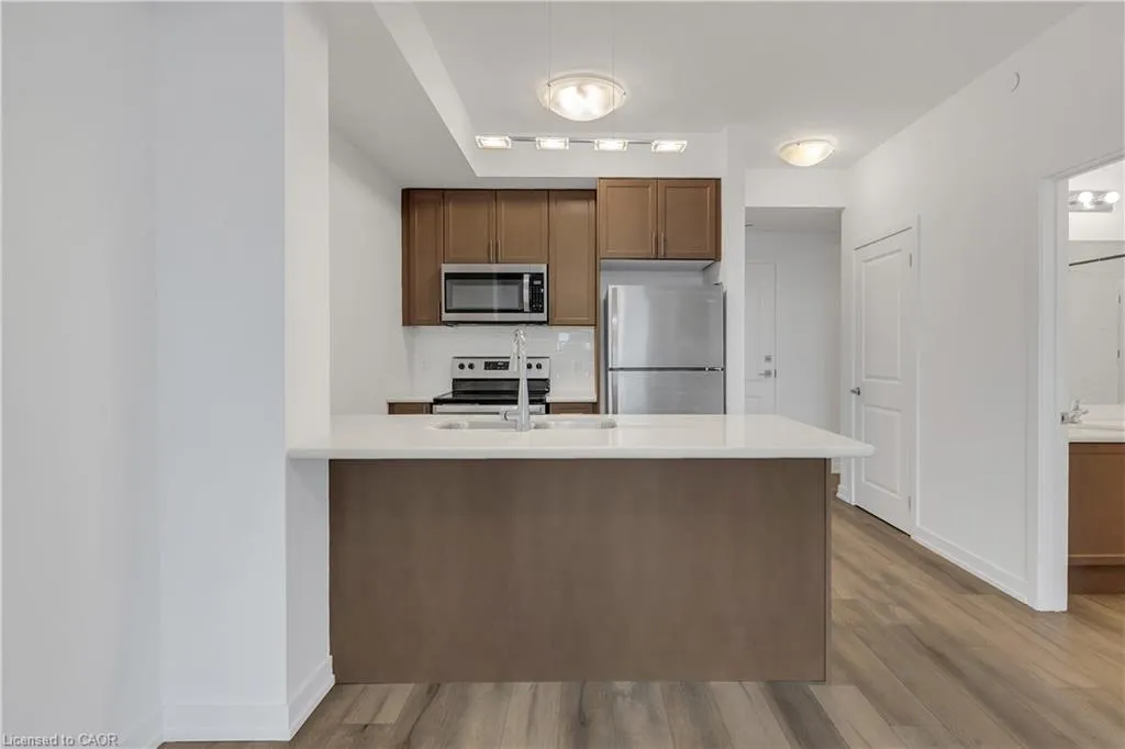 5055 Greenlane Road, #101