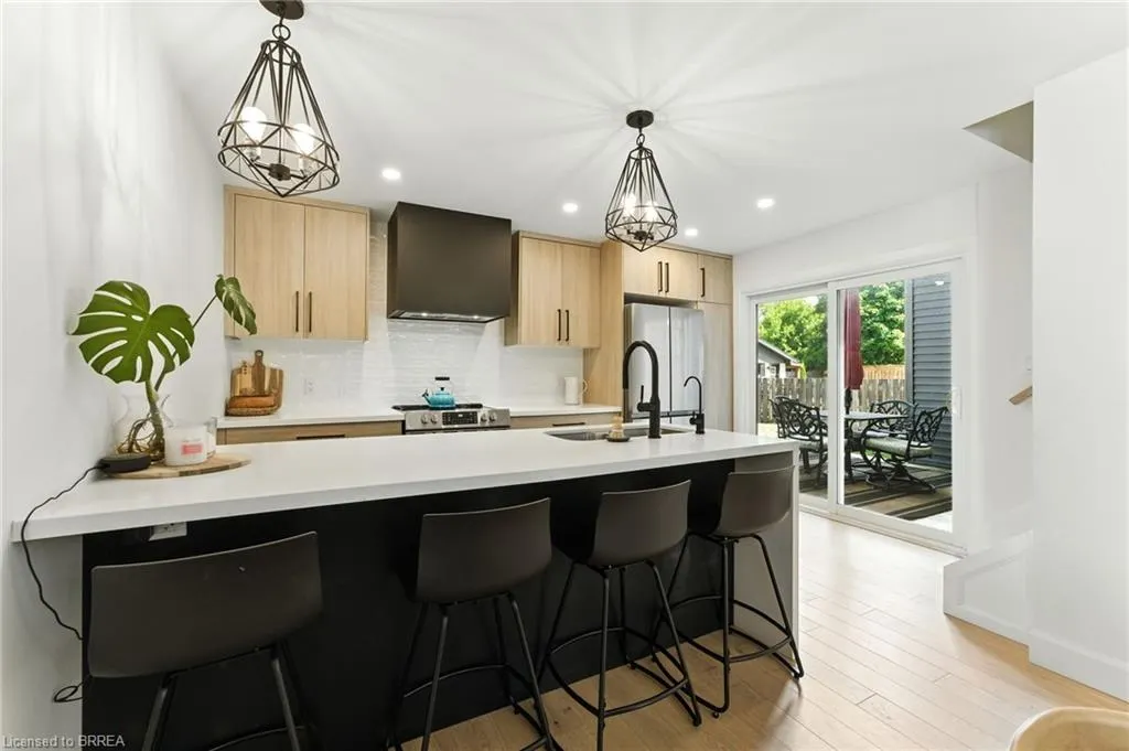 37 Barnes Avenue