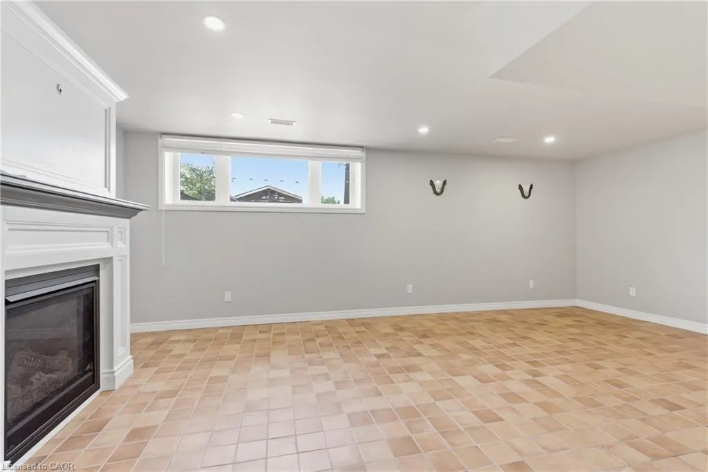 213 Dorchester Drive