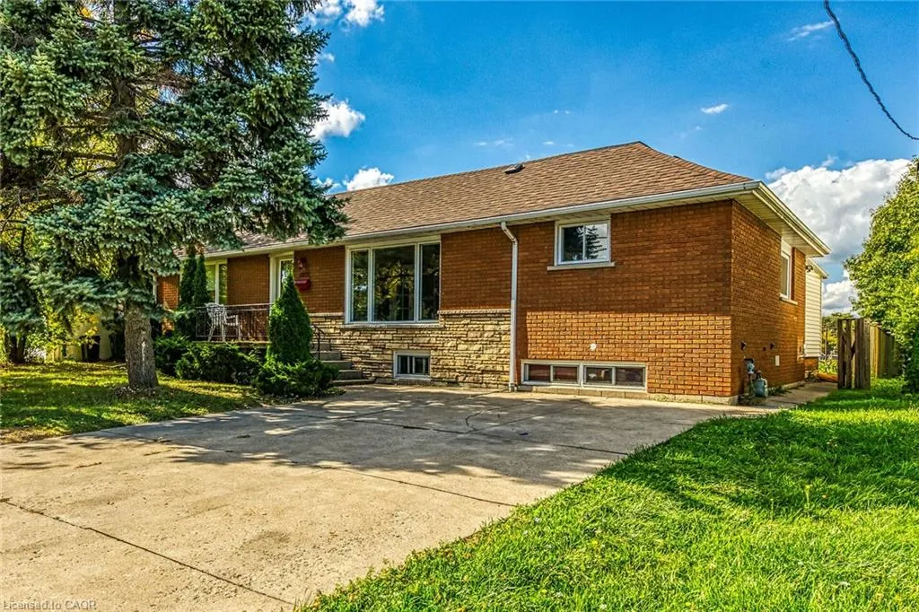 1008 Upper Wellington Street, #Upper Suite